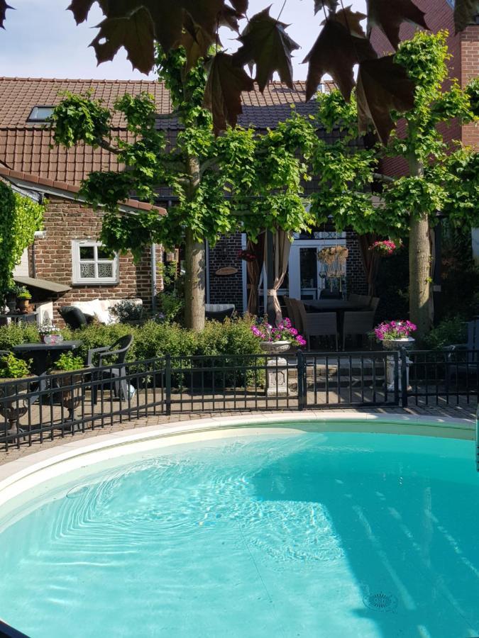 Neerpelt B&B Le Jardin מראה חיצוני תמונה